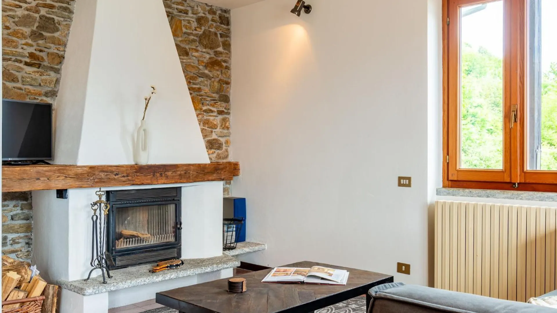 Apartment Mezzo By Interhome Vercana